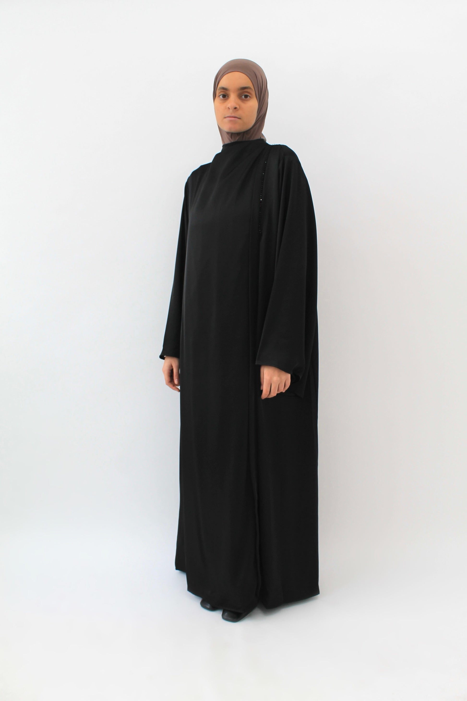 ROBE SAHAR